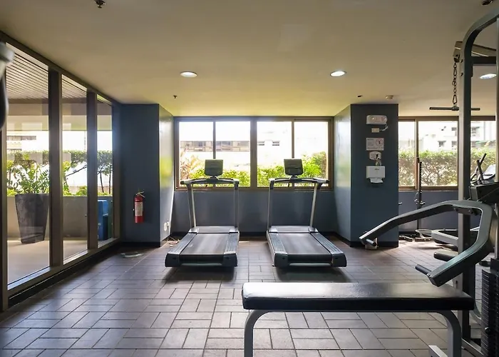 1br Corner Unit With Balcony